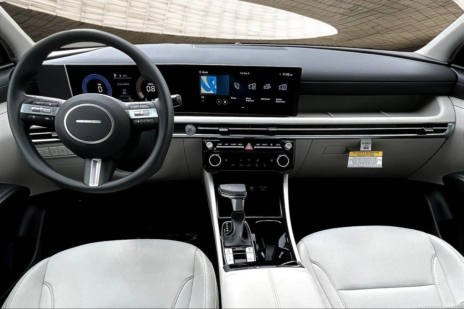 2026 Hyundai Tucson SEL photo 4