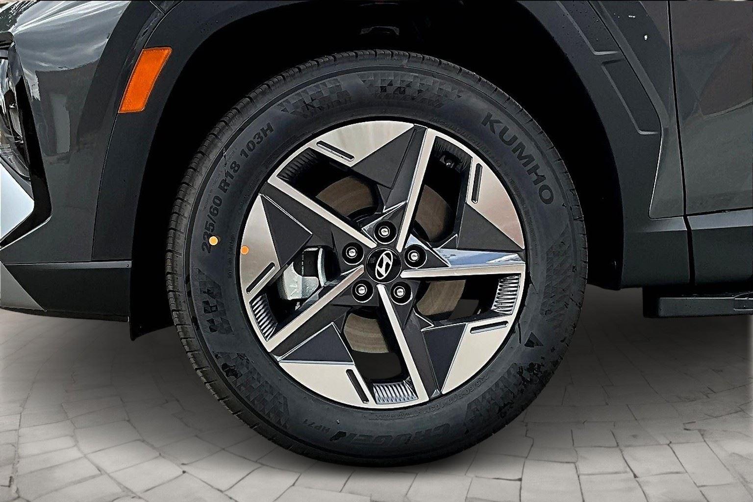 2026 Hyundai Tucson SEL photo 10
