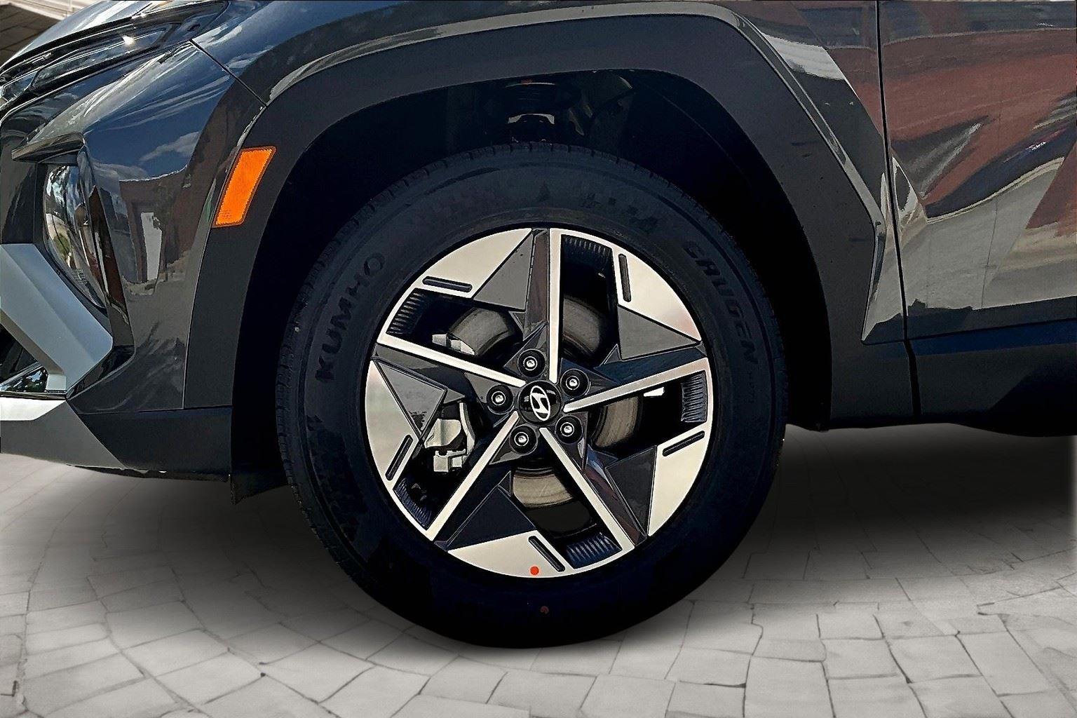 2026 Hyundai Tucson SEL Convenience photo 11