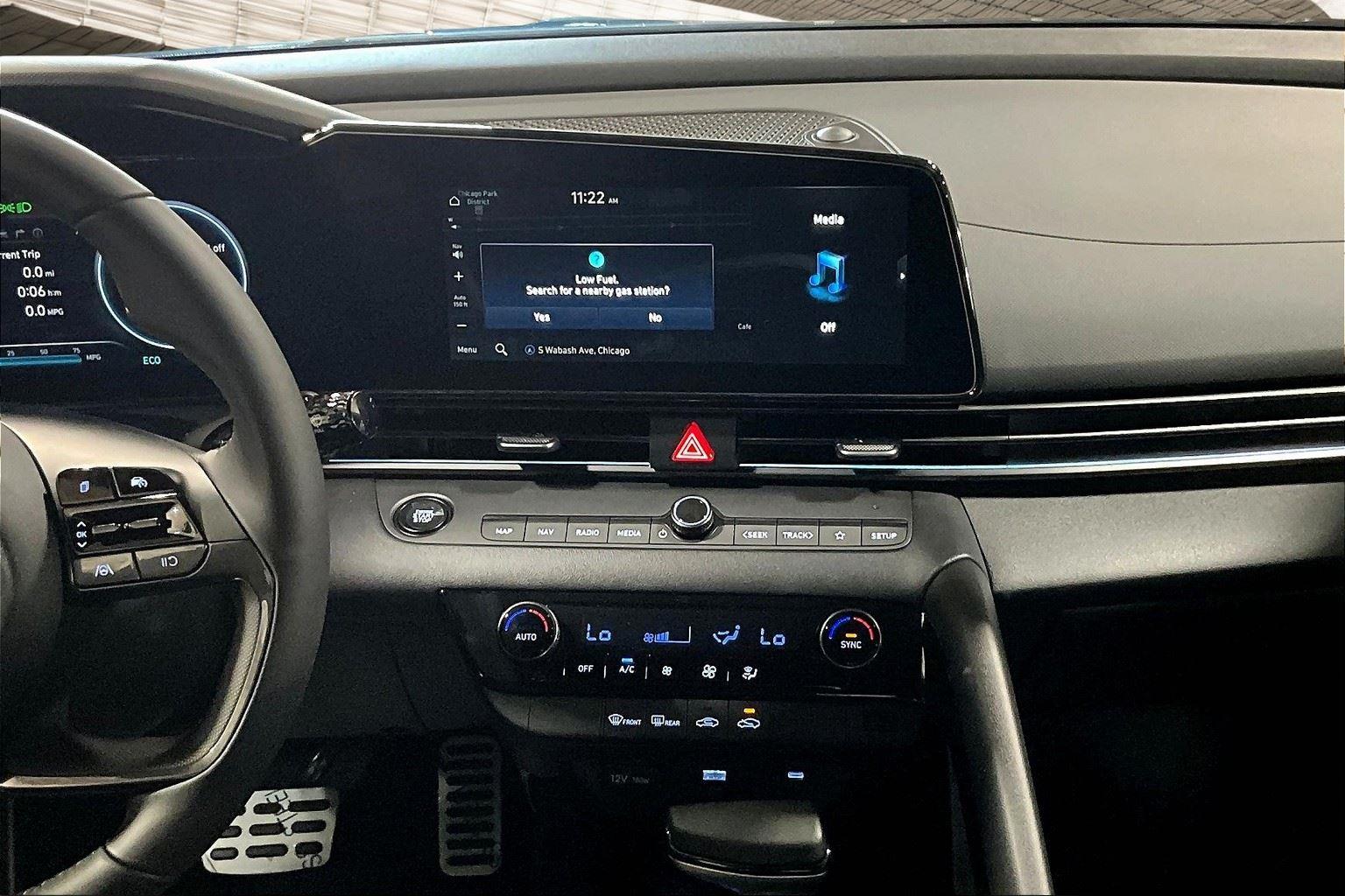 2025 Hyundai Elantra Hybrid SEL Sport photo 7