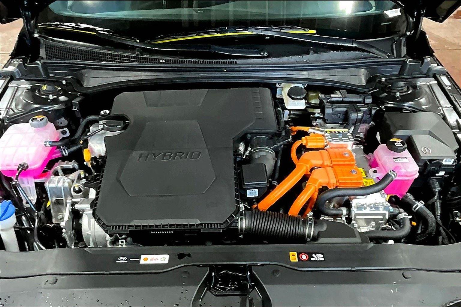 2025 Hyundai Elantra Hybrid SEL Sport photo 10