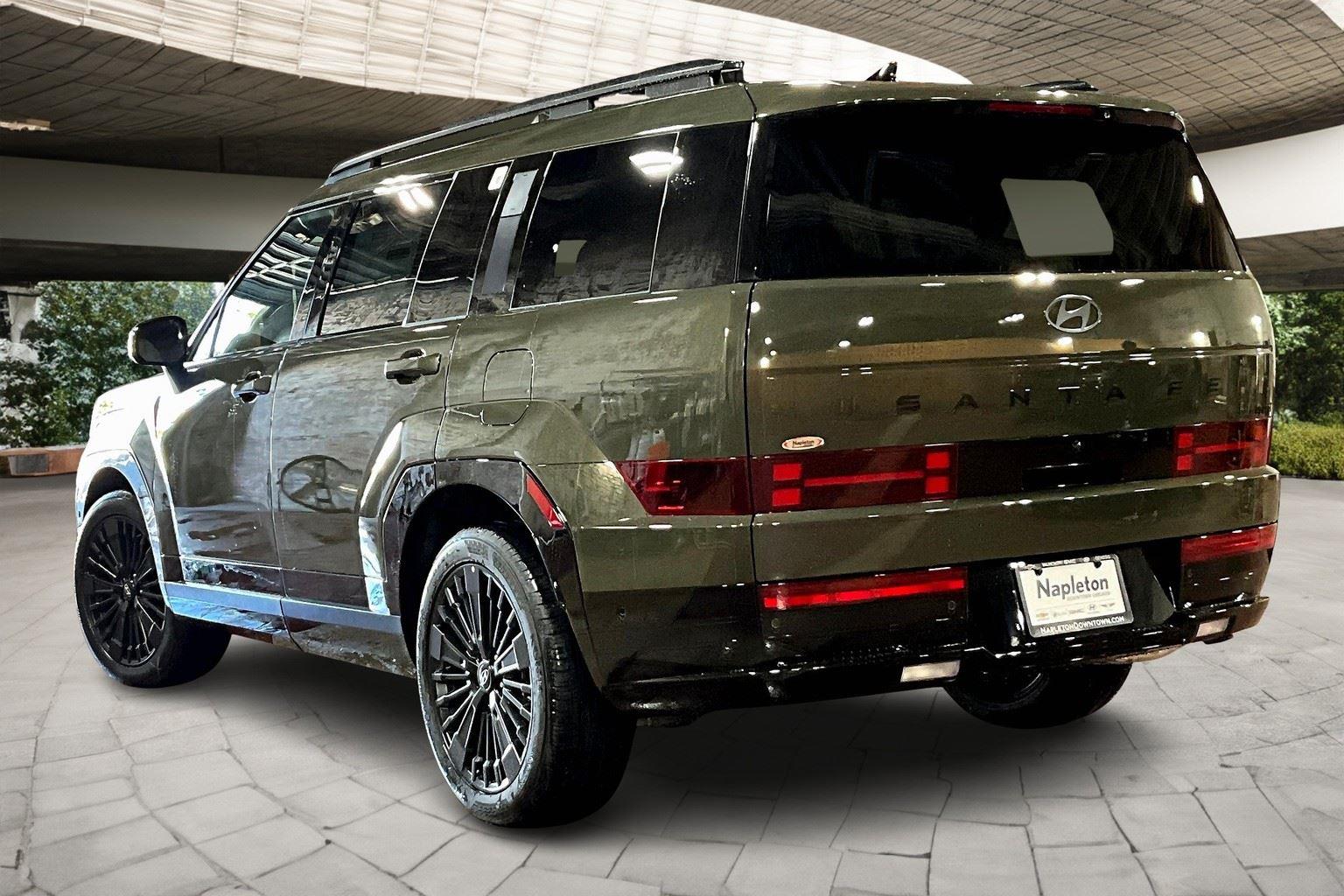 2026 Hyundai Santa Fe Calligraphy photo 2