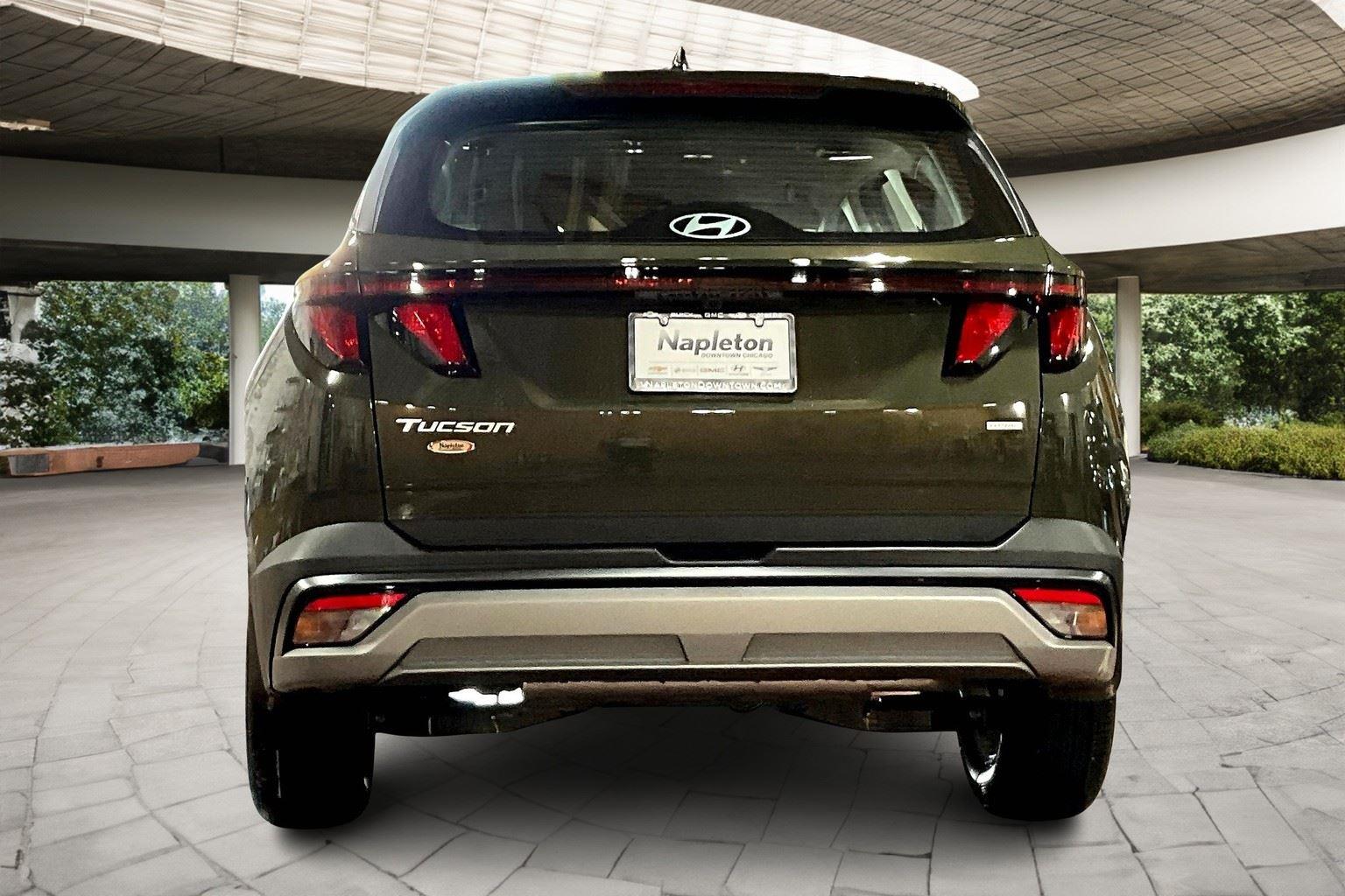 2025 Hyundai Tucson SE photo 2