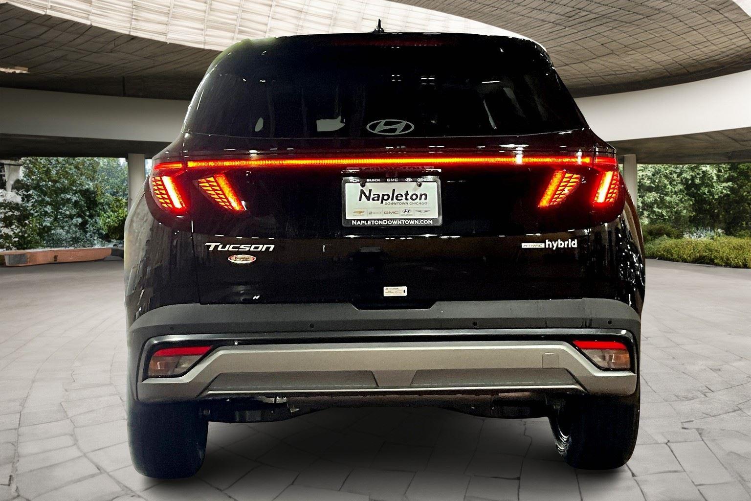 2025 Hyundai Tucson Hybrid Limited photo 4