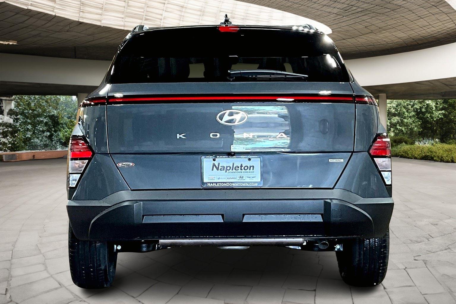 2026 Hyundai Kona SEL photo 4
