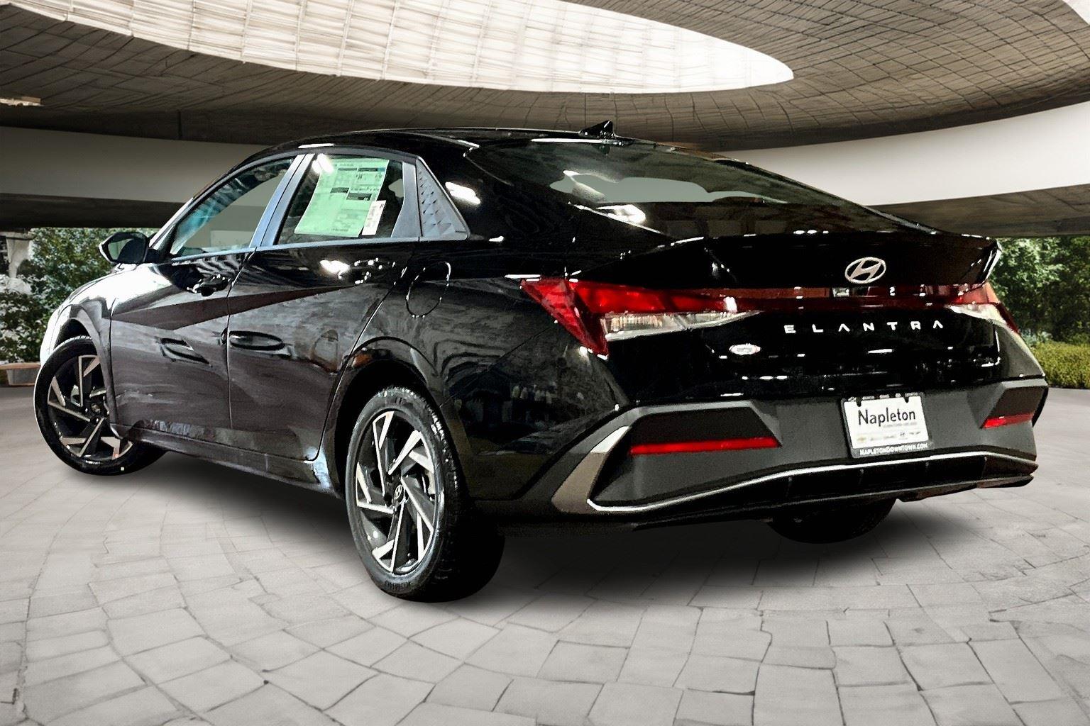 2026 Genesis GV70 3.5T Sport Advanced photo 40