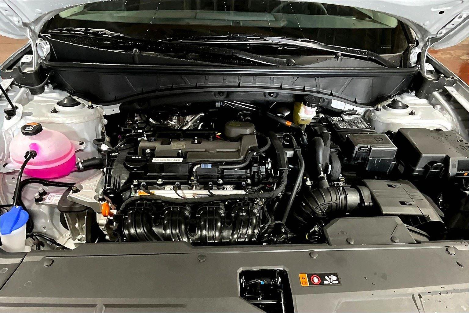 2026 Hyundai Tucson SE photo 10