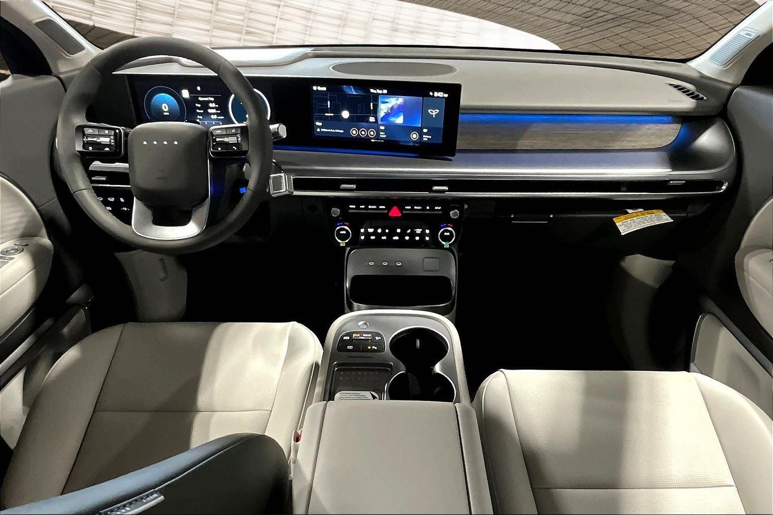 2026 Hyundai Ioniq SE photo 16