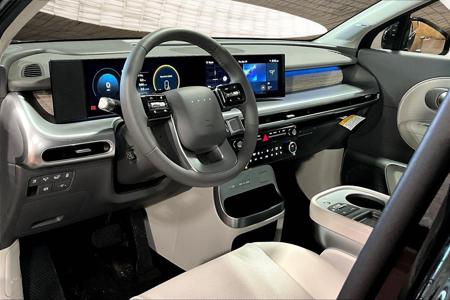 2026 Hyundai Ioniq SE photo 17