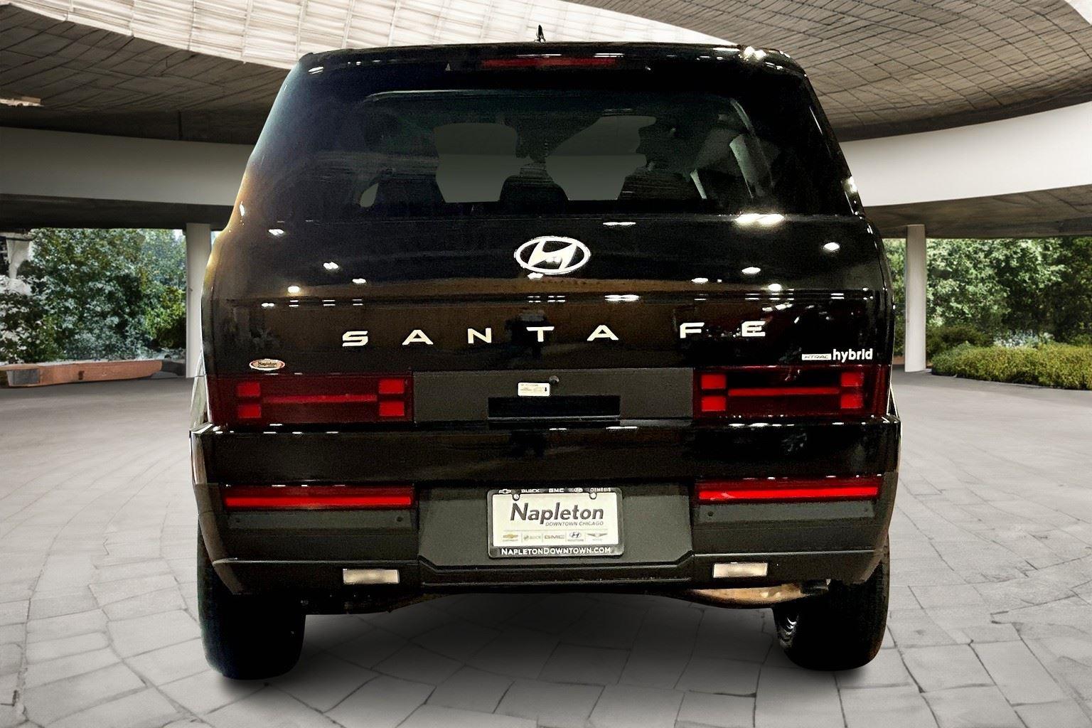 2026 Hyundai Santa Fe SE photo 4