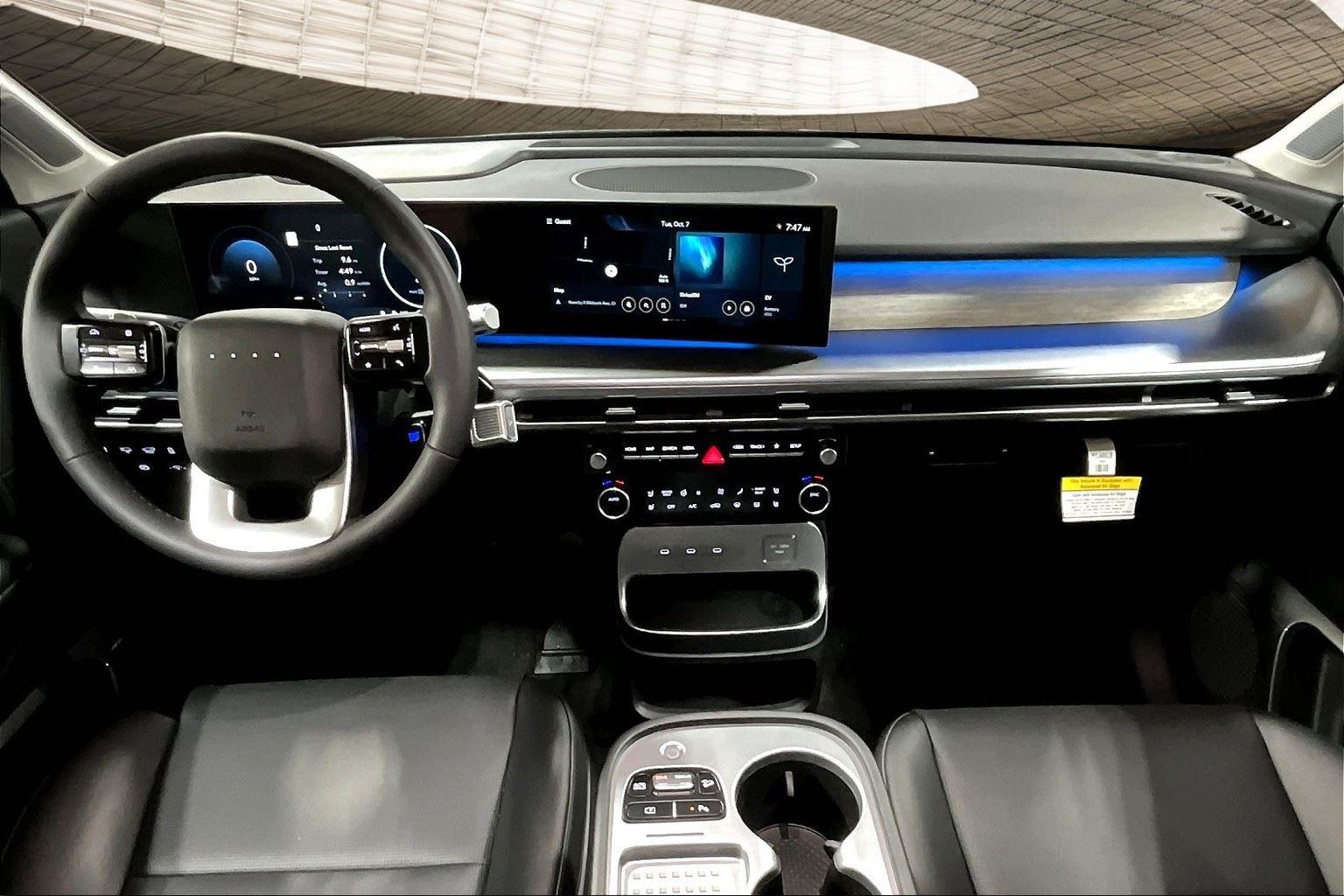 2026 Hyundai Ioniq Limited photo 4