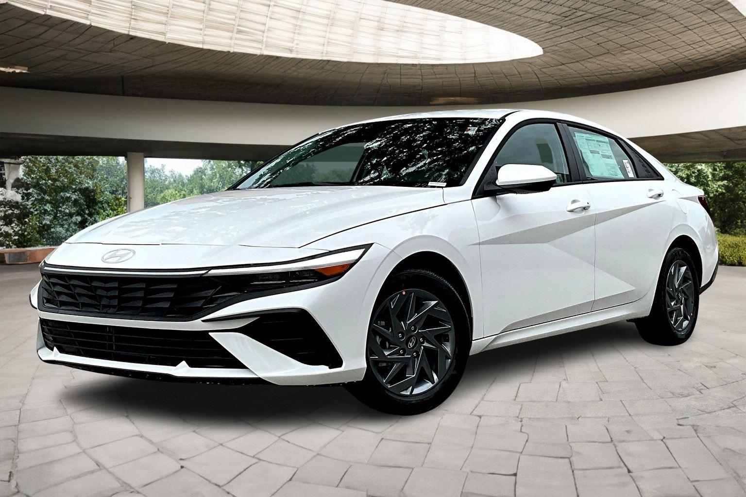 2025 Hyundai Elantra Blue