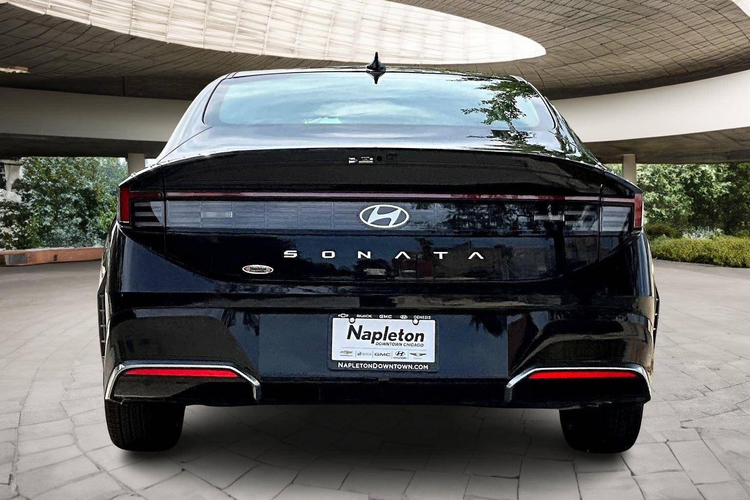 2025 Hyundai Sonata SE photo 4