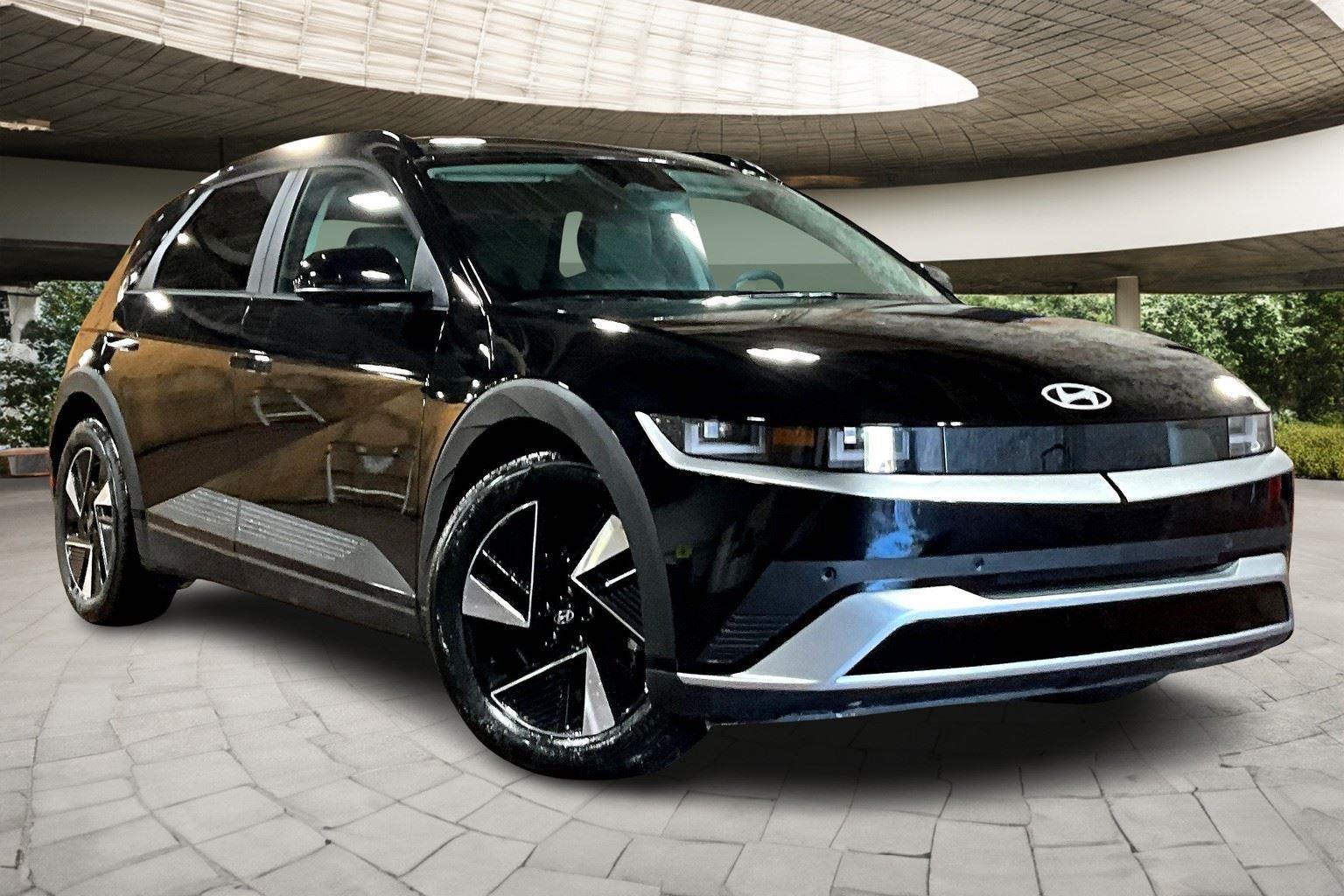 2025 Hyundai Ioniq 5 SEL photo 2