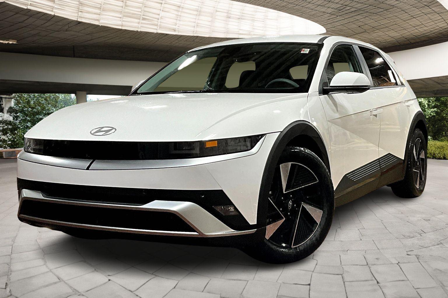 2026 Hyundai IONIQ 5 SEL's photo