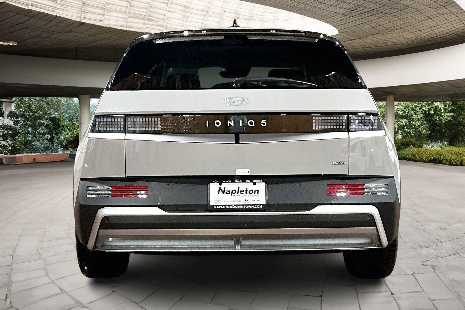 2026 Hyundai Ioniq 5 SEL photo 4