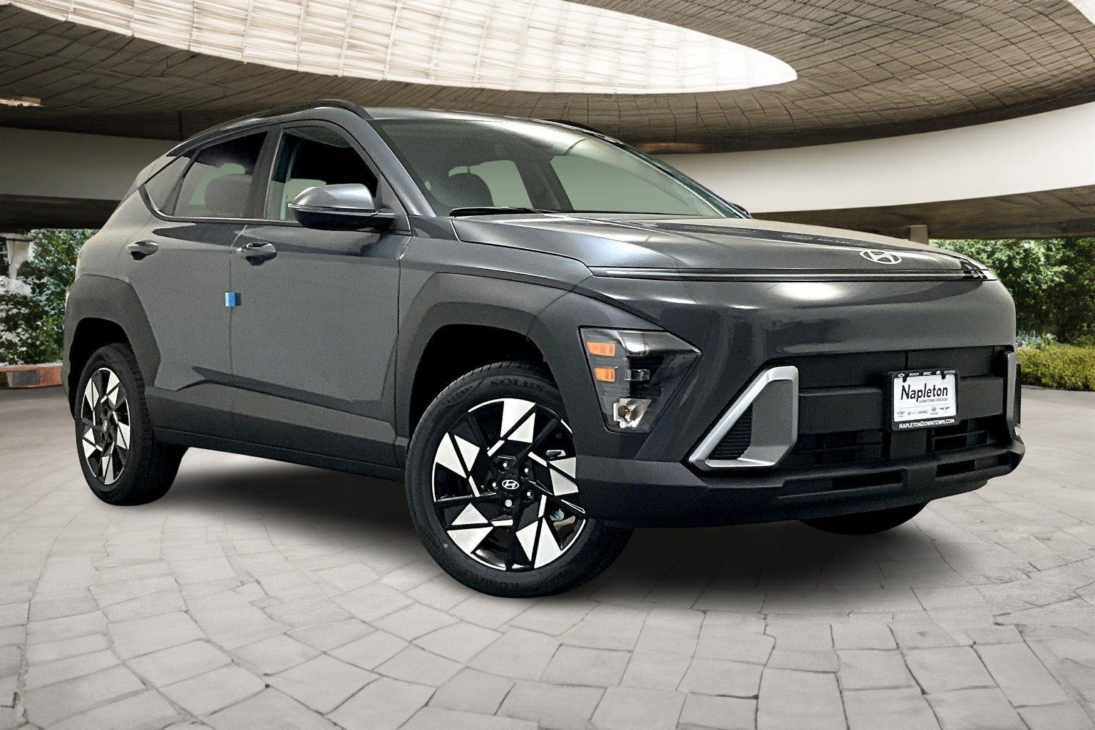 2025 Hyundai Kona SEL photo 2
