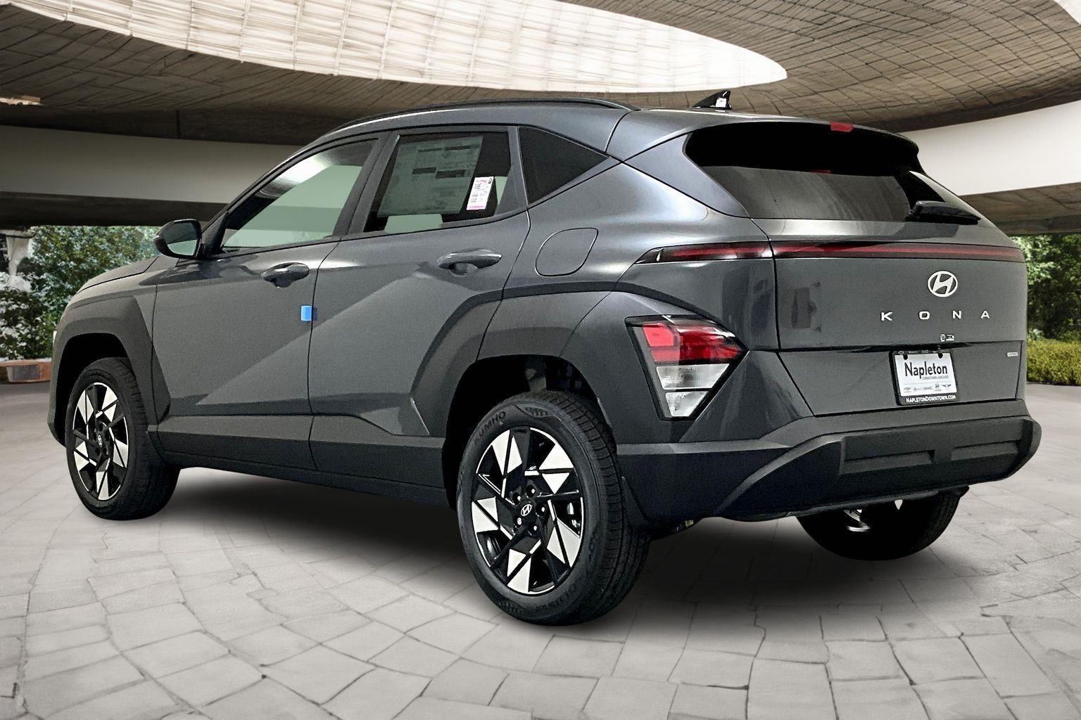 2025 Hyundai Kona SEL photo 3
