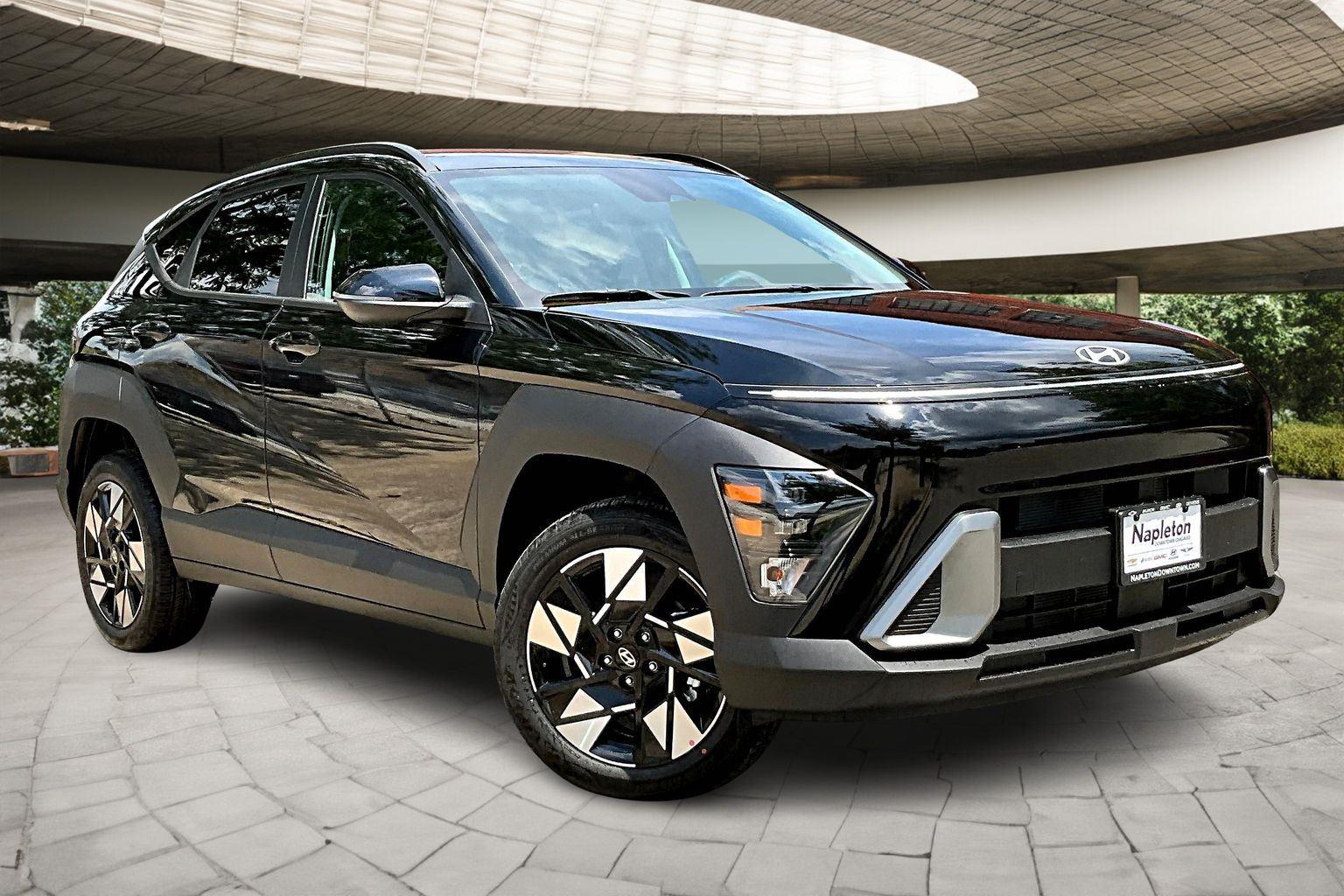 2025 Hyundai Kona SEL photo 2