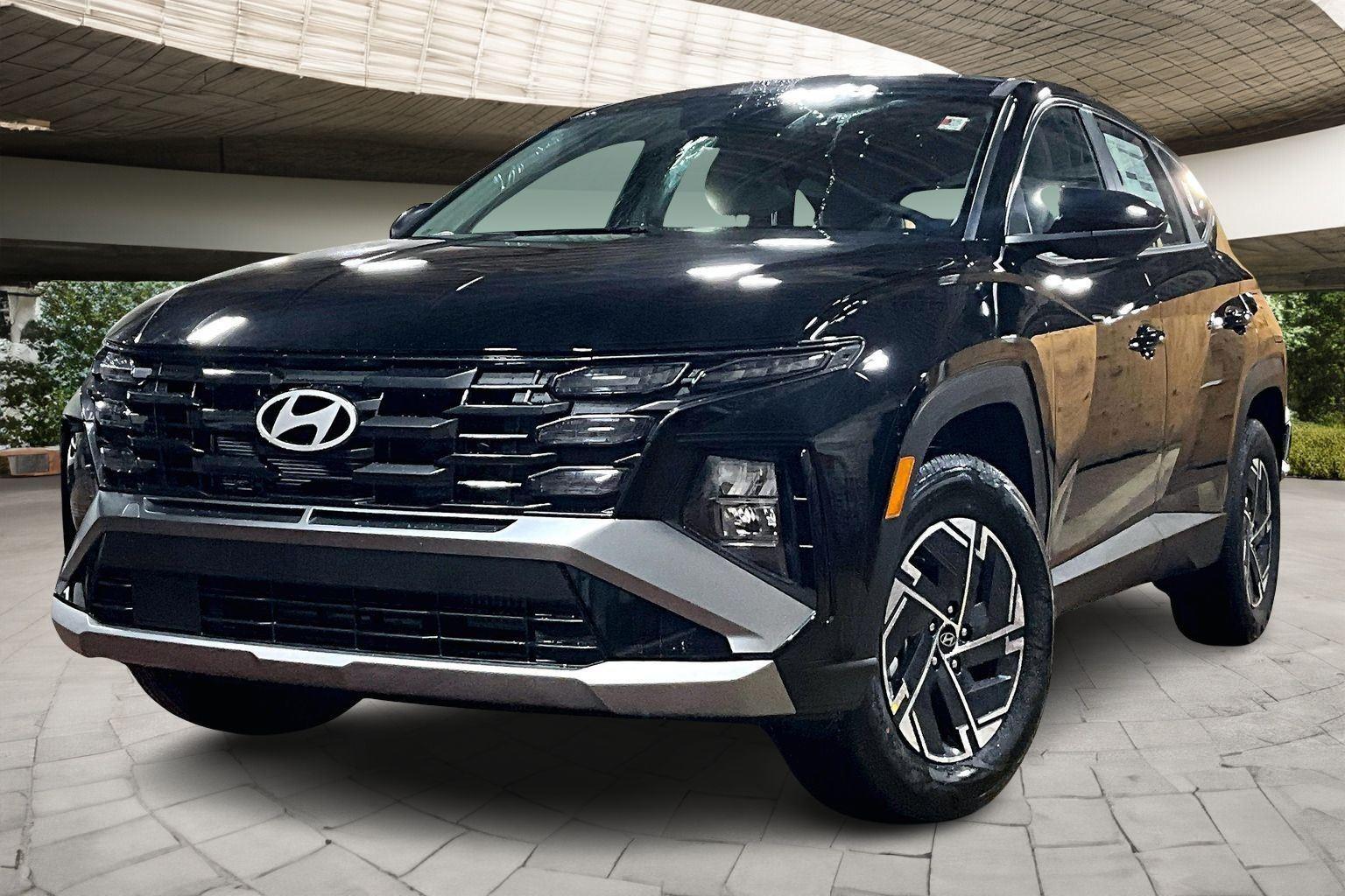 2026 Hyundai Tucson Blue SE's photo