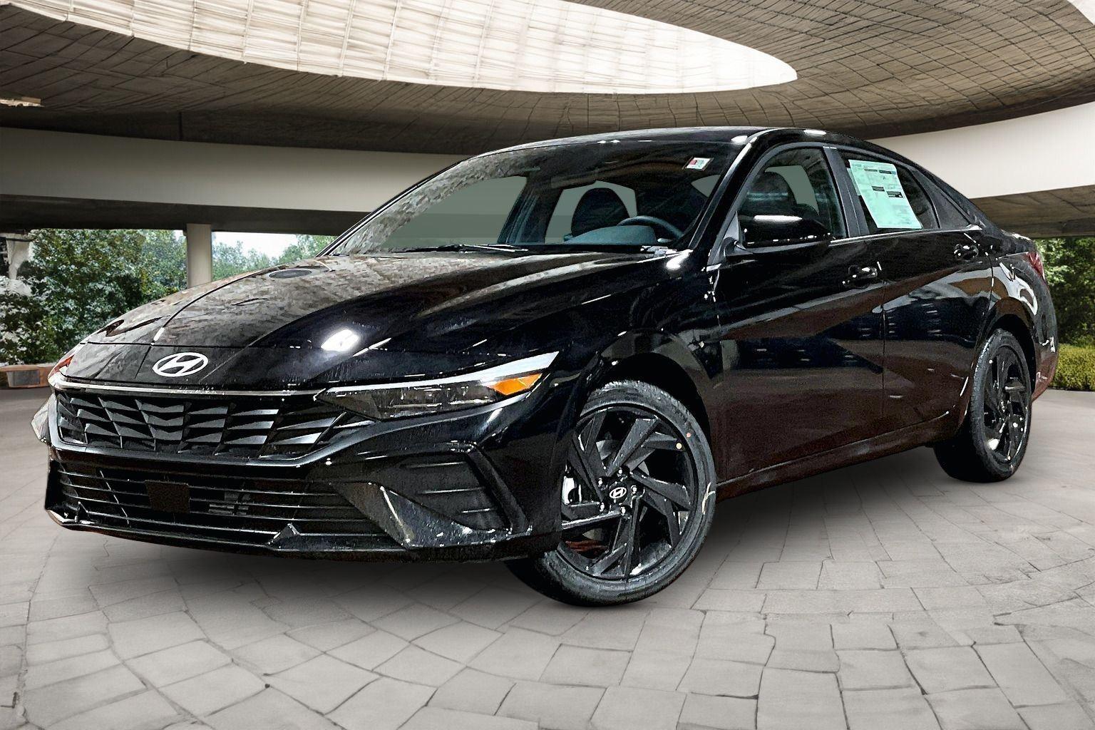2026 Hyundai Elantra 2.0 SEL Sport Premium's photo