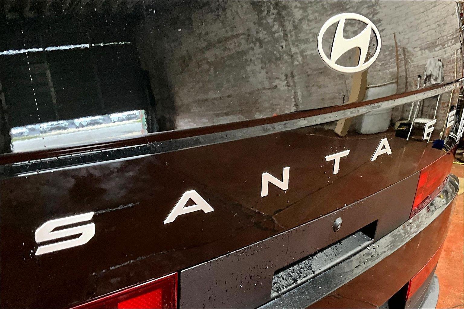 2026 Hyundai Santa Fe SE - Photo 10