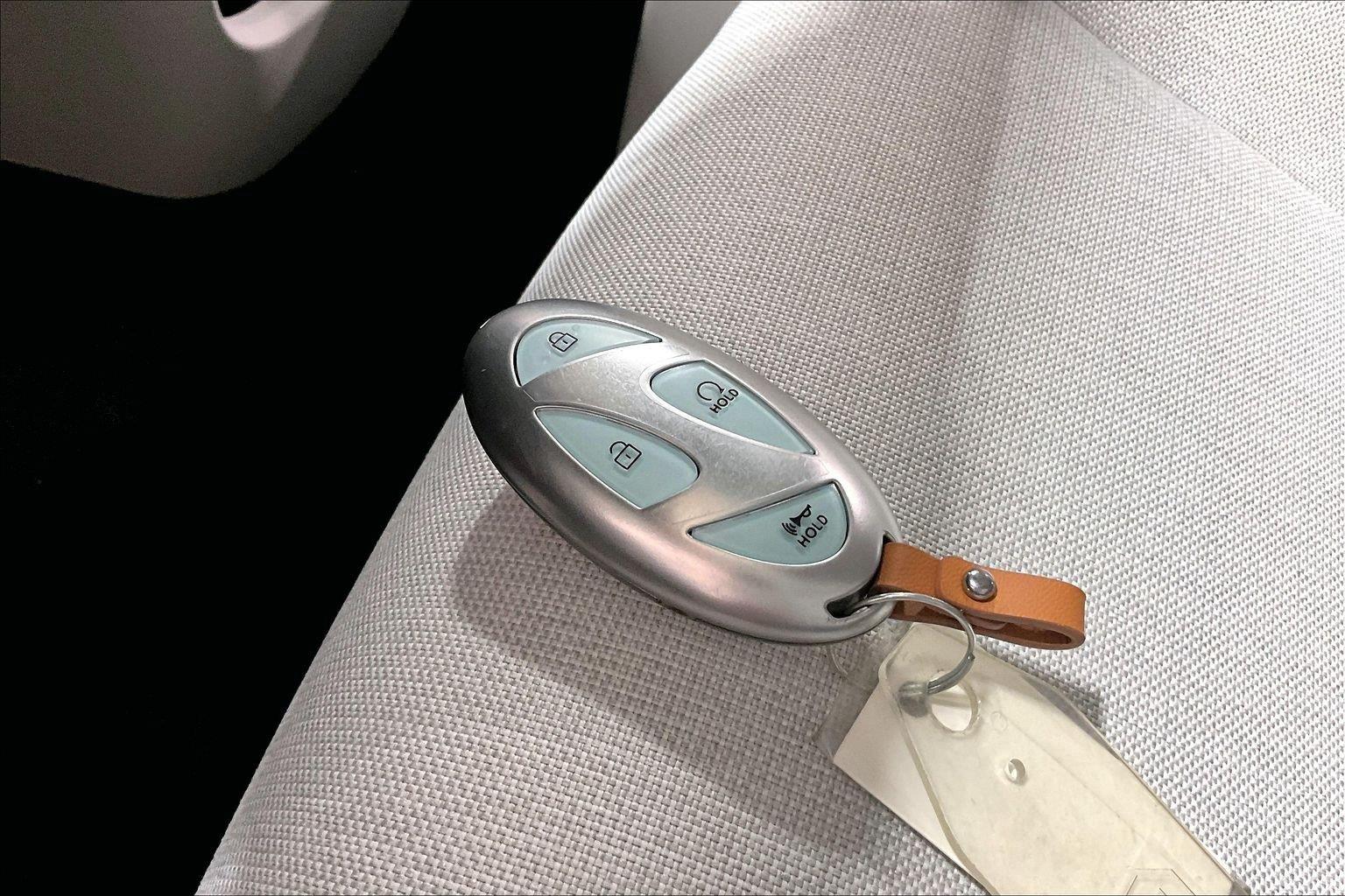 2026 Hyundai IONIQ 9 SE - Photo 37