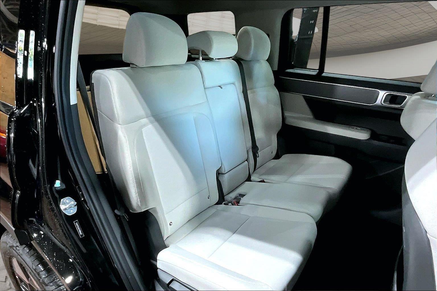 2026 Hyundai Santa Fe SE - Photo 11