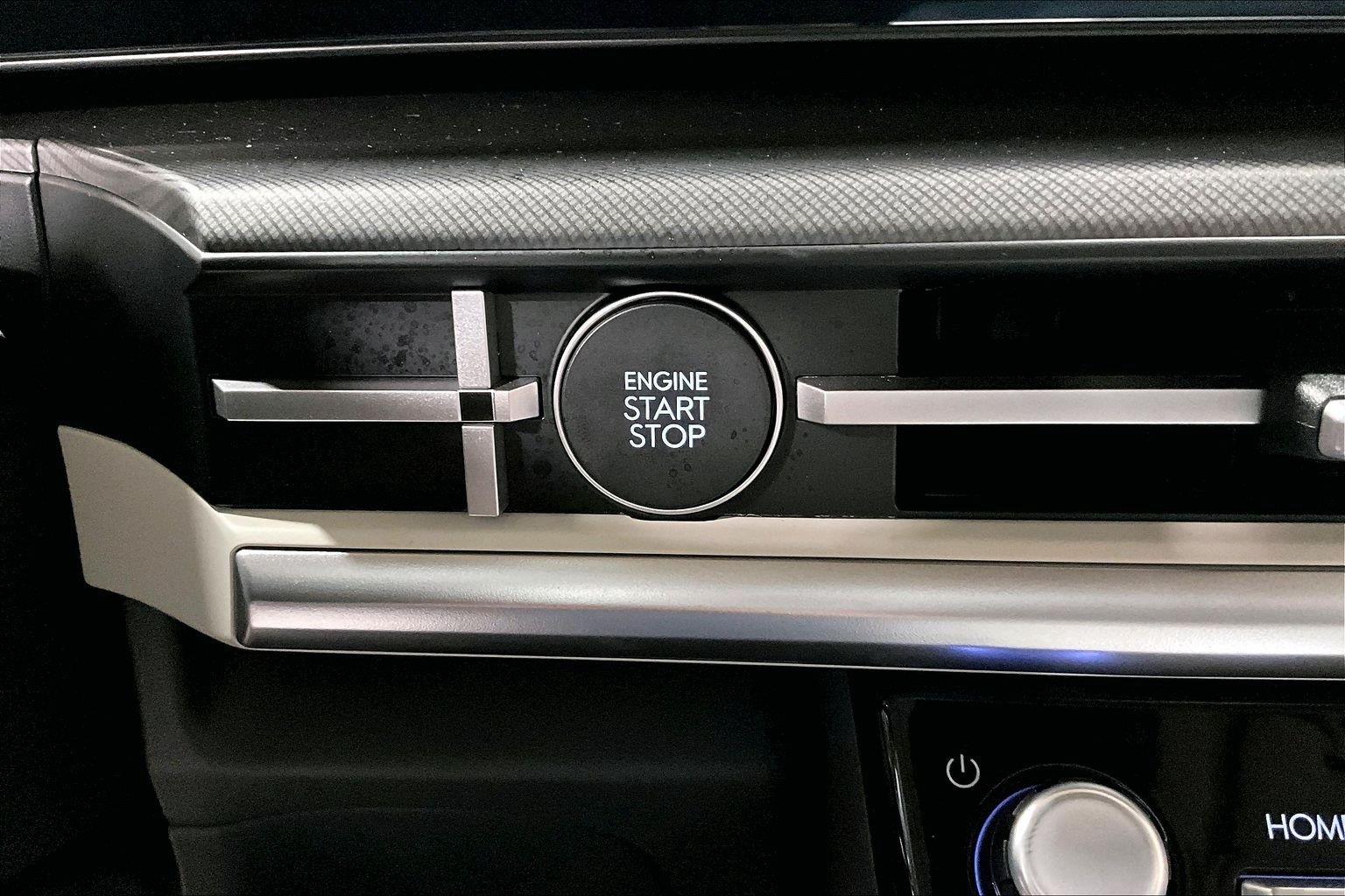2026 Hyundai Santa Fe SE - Photo 16