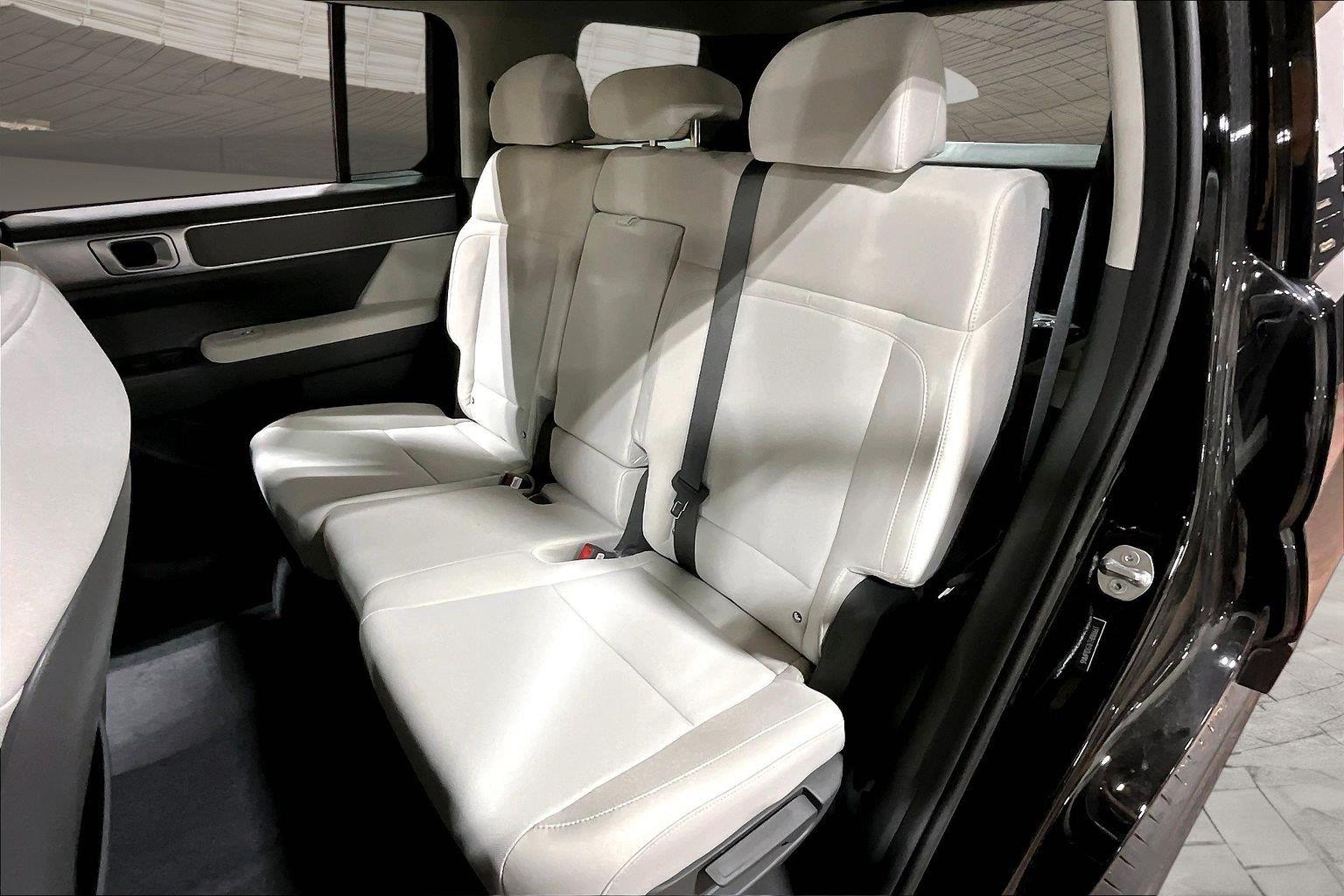 2026 Hyundai Santa Fe SE - Photo 29