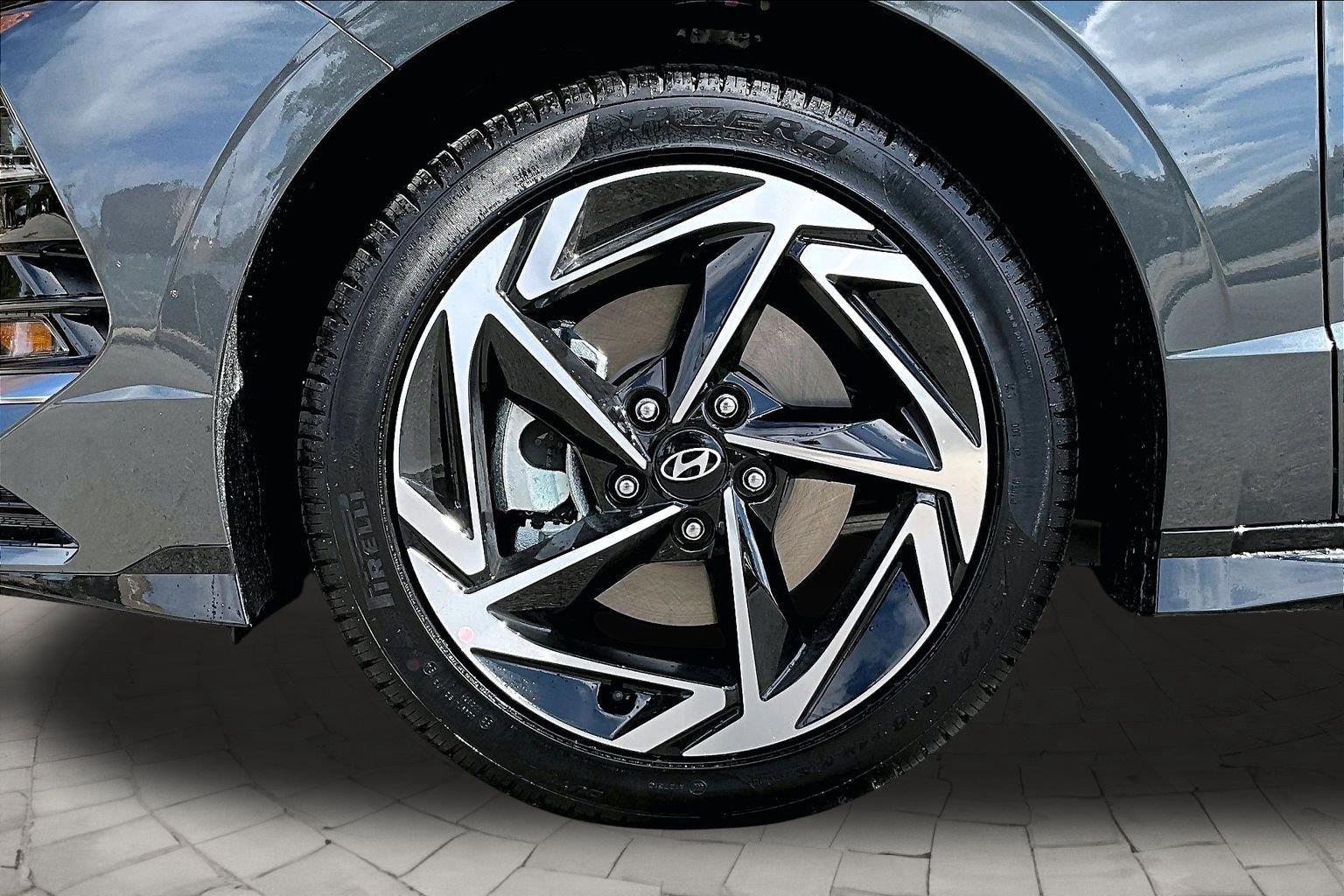 2026 Hyundai Sonata SEL - Photo 15