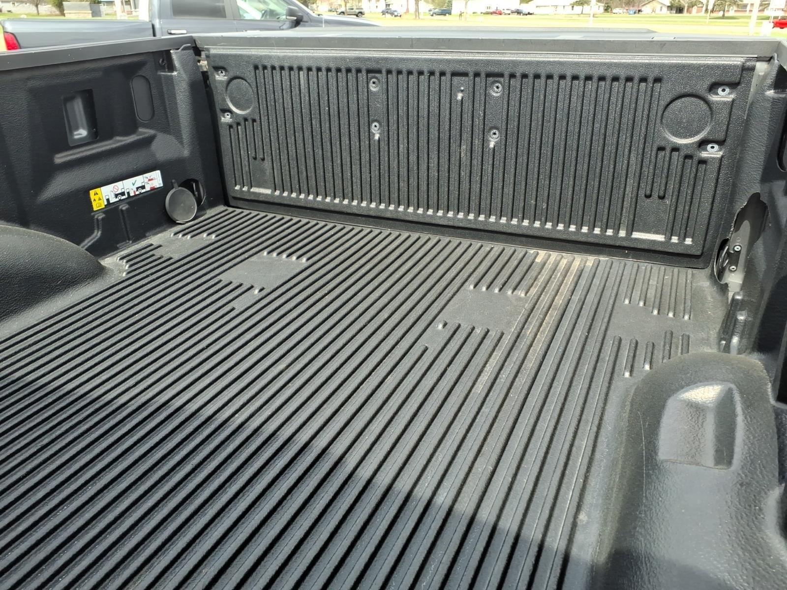 2023 Ford F-150 XLT:6448