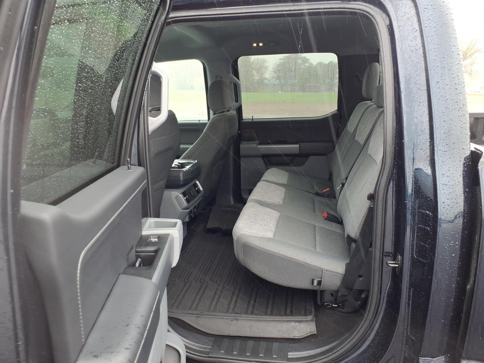 2023 Ford F-150 XLT:6454