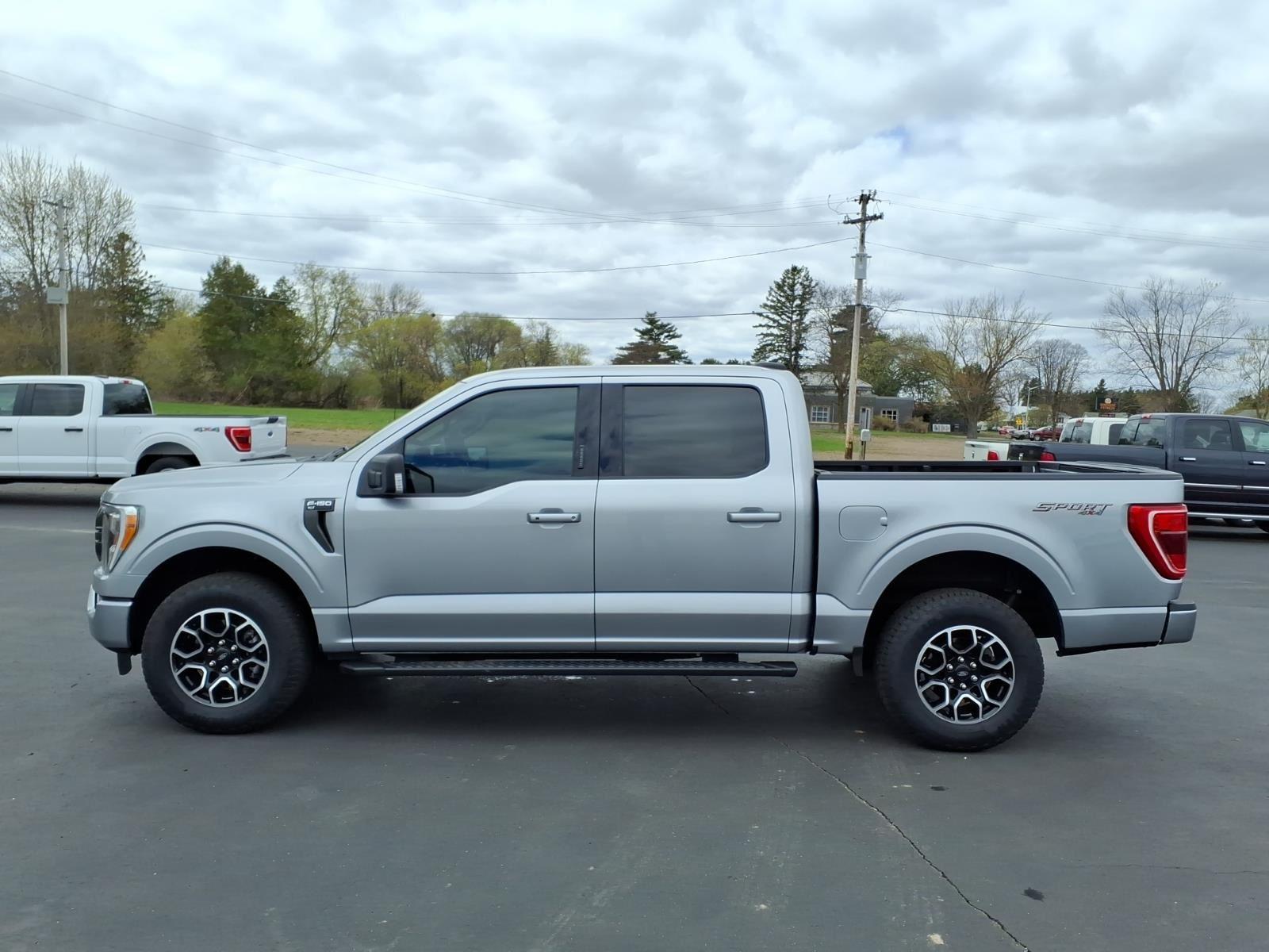 2023 Ford F-150 XLT:6455