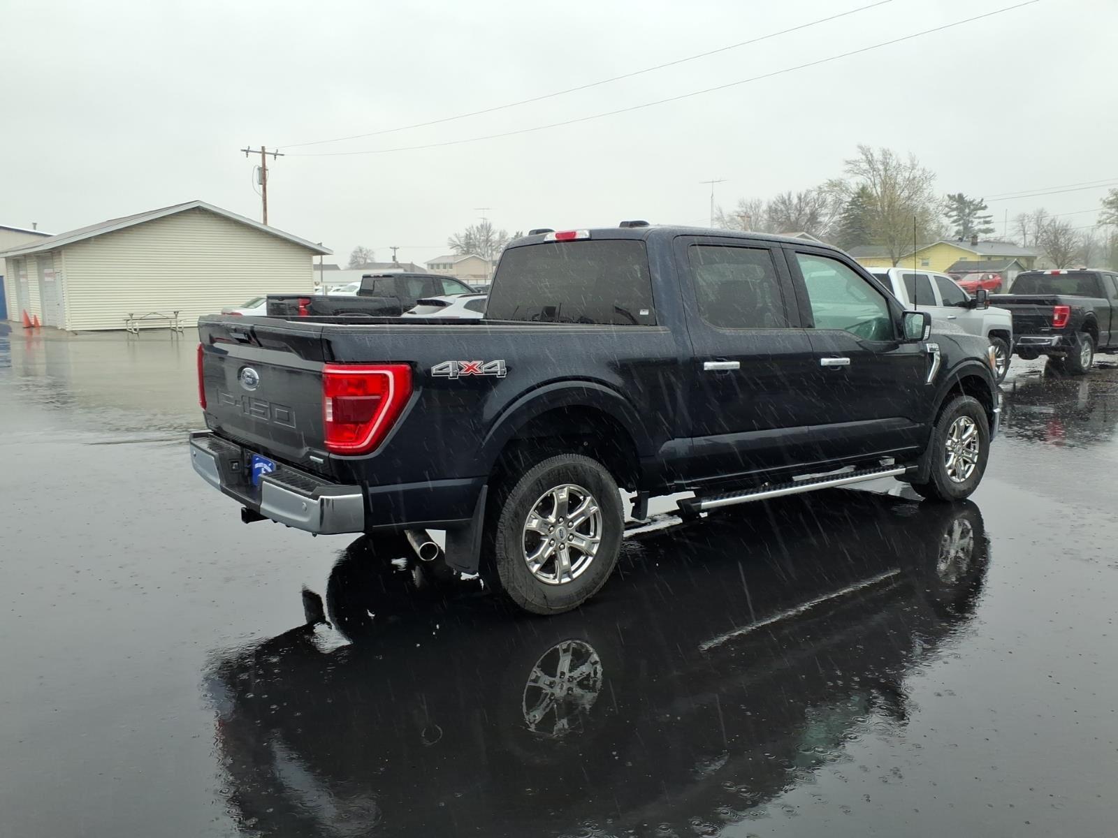2023 Ford F-150 XLT:6454