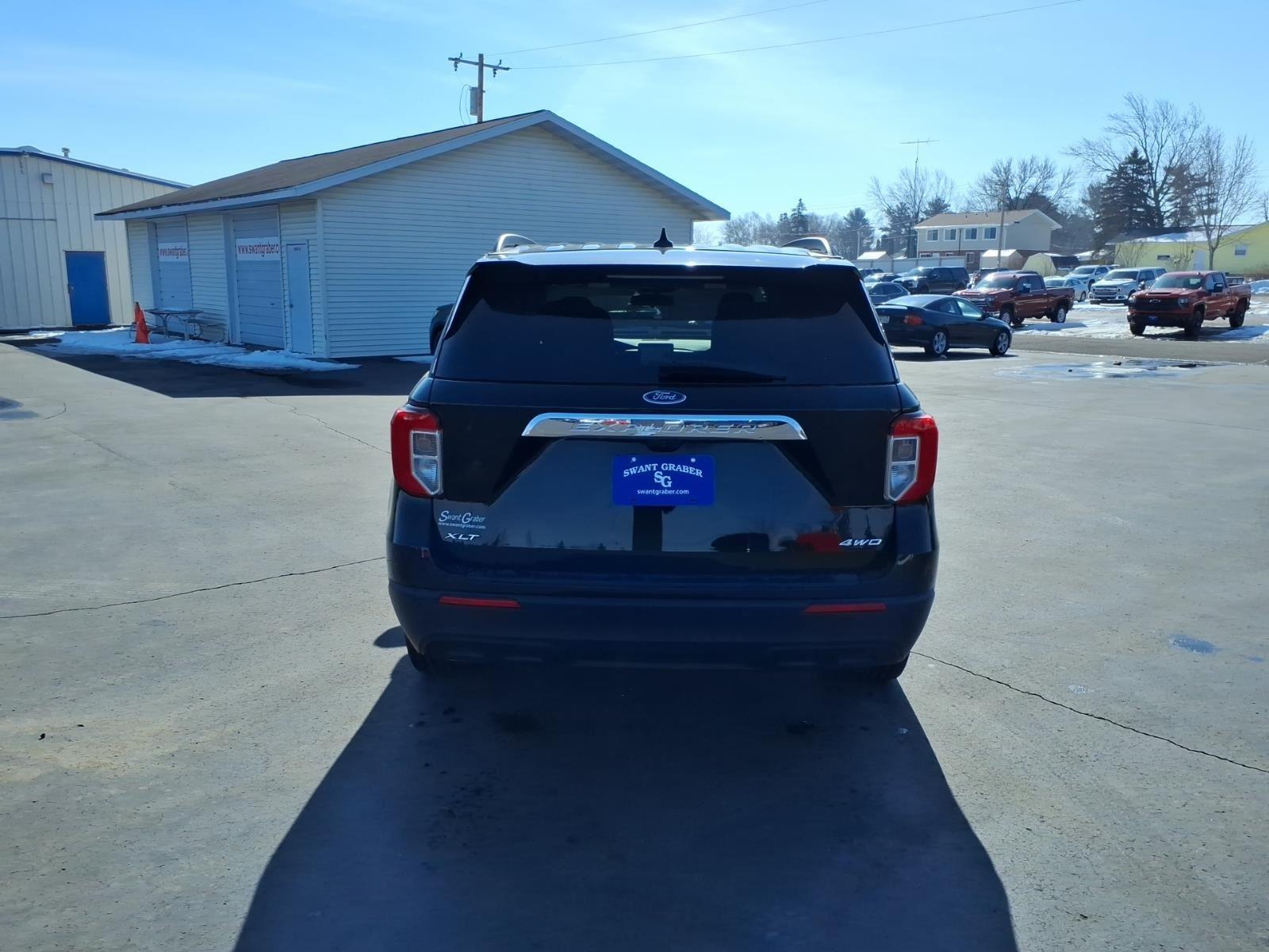2022 Ford Explorer XLT:6438