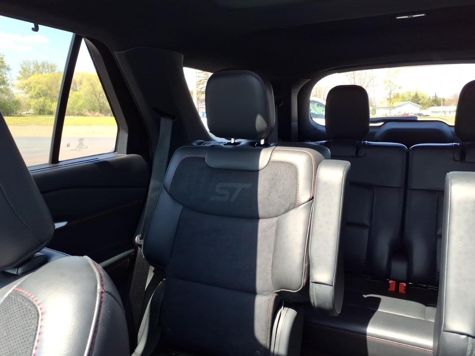 2025 Ford Explorer ST:6460