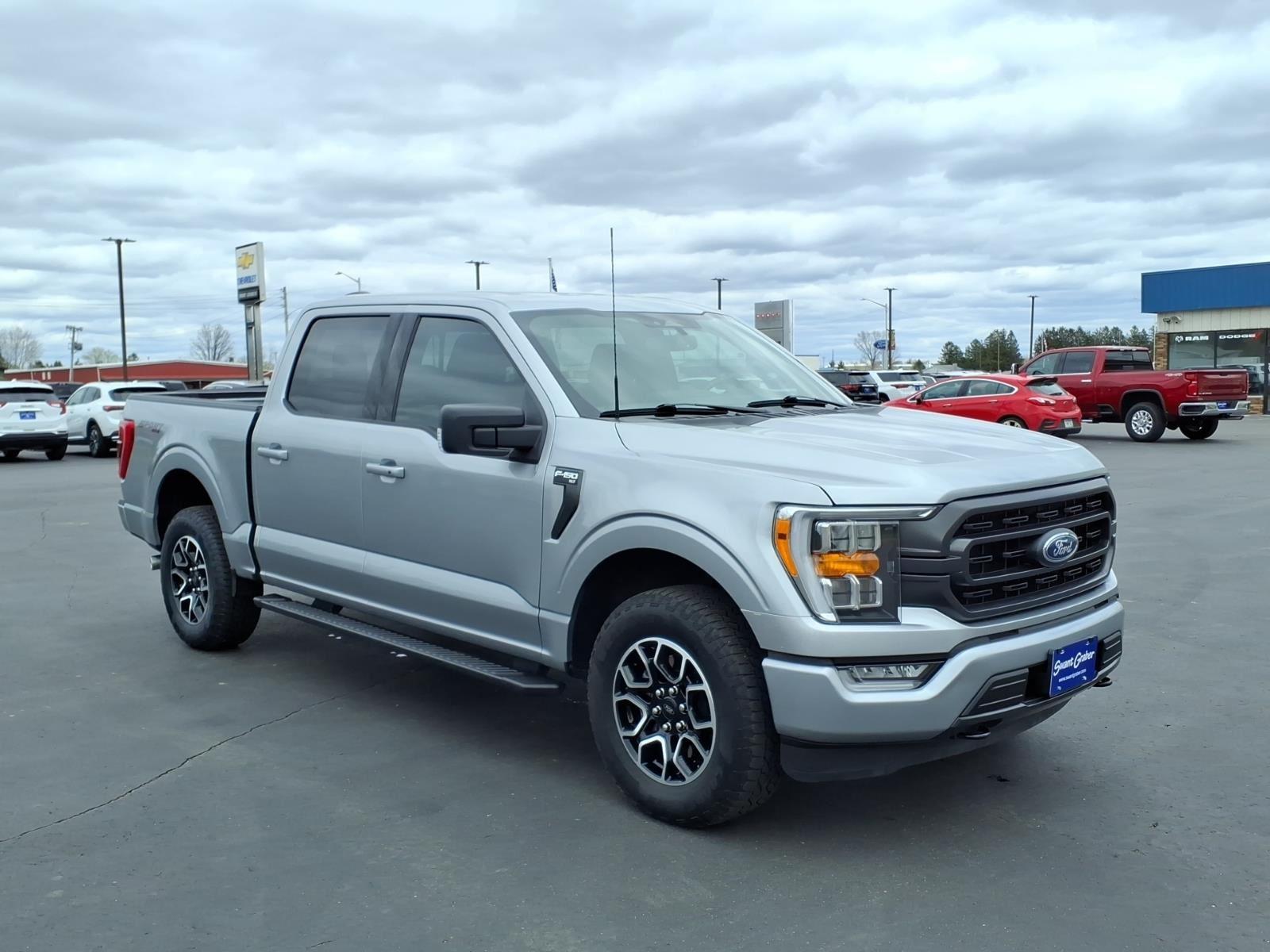 2023 Ford F-150 XLT:6455