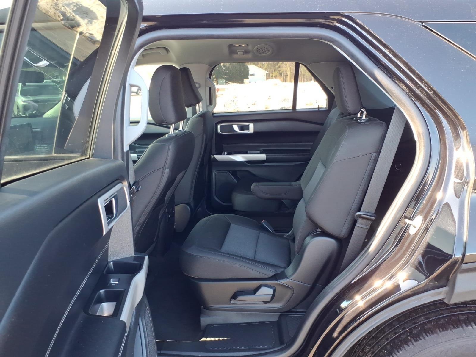 2022 Ford Explorer XLT:6438