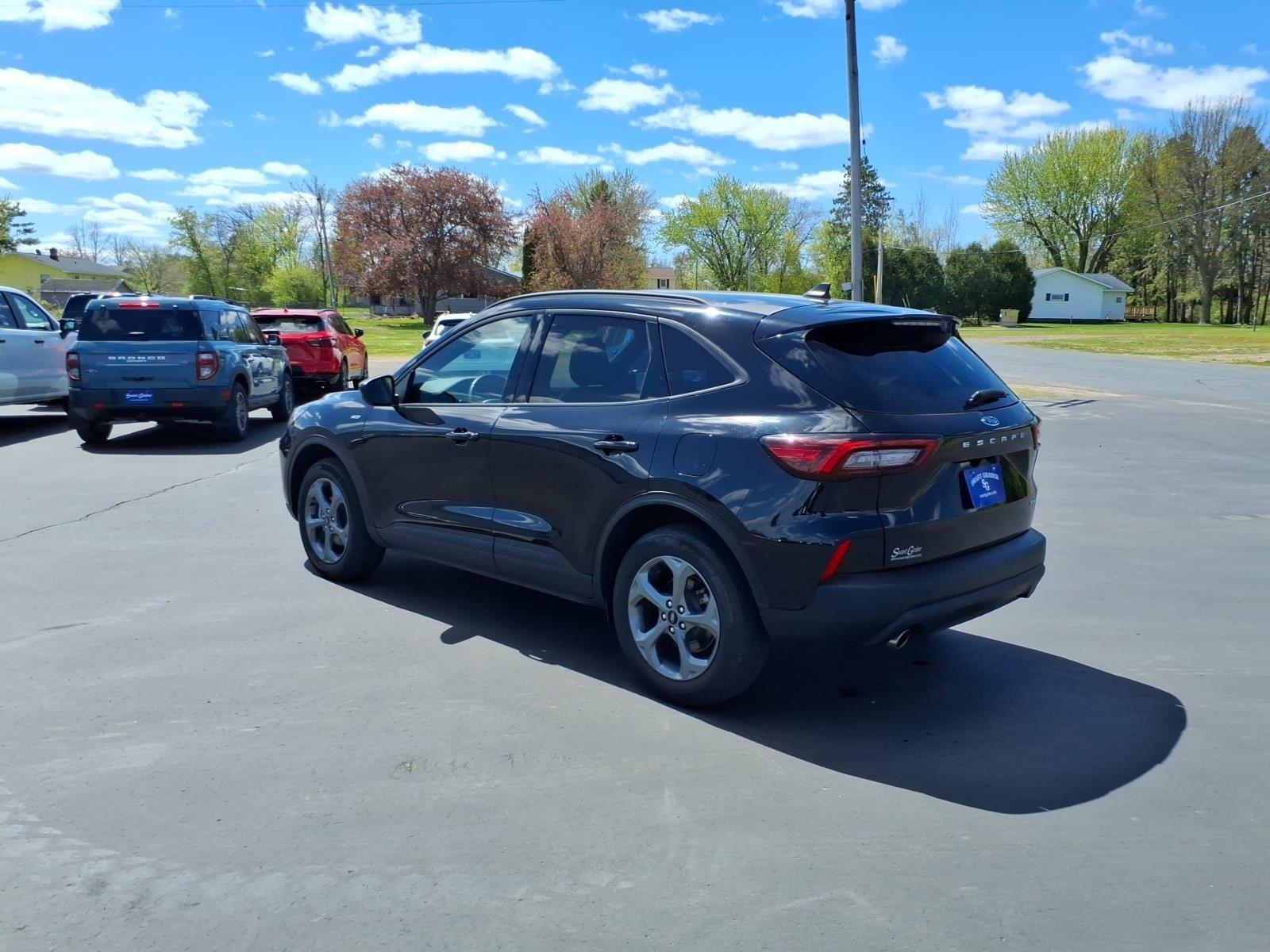 2025 Ford Escape ST-Line Select:6452