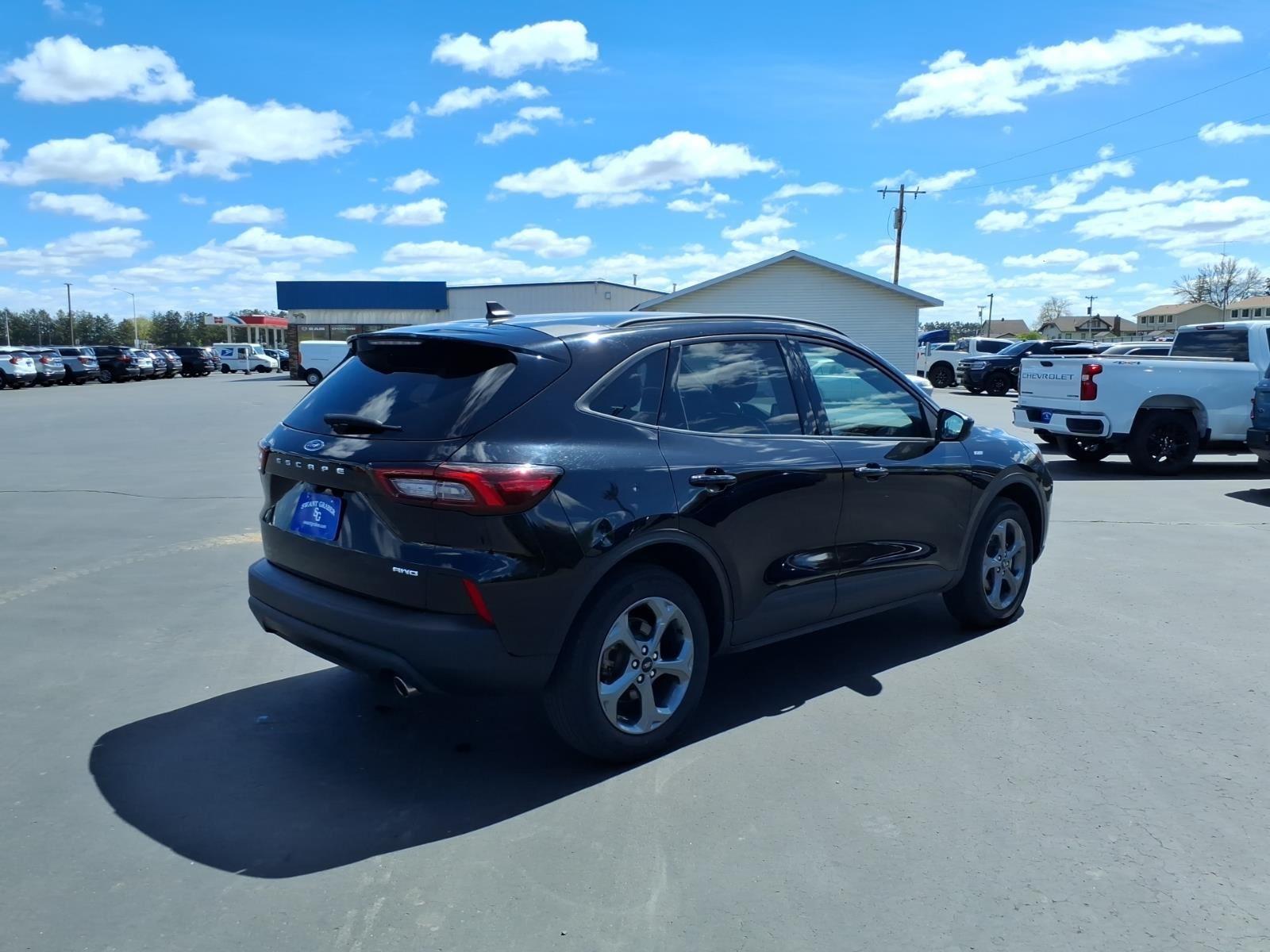 2025 Ford Escape ST-Line Select:6452