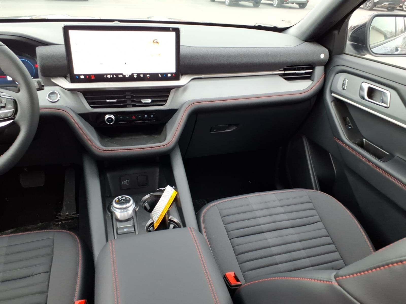 2026 Ford Explorer ST-Line:94482W