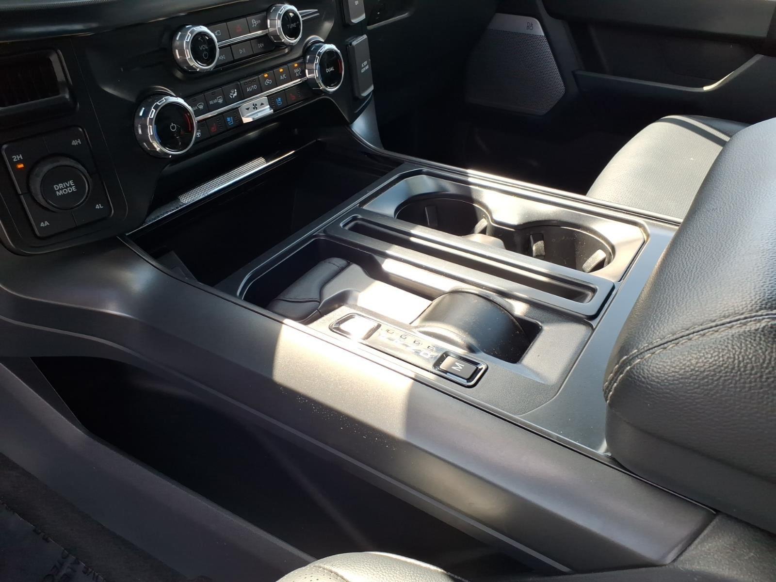 2025 Ford F-150 LARIAT:6464