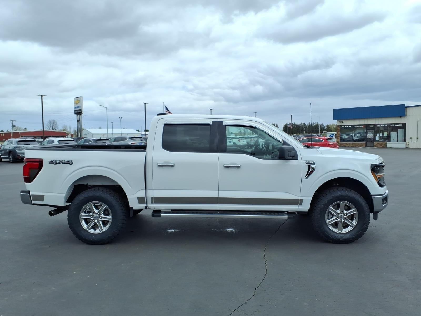 2025 Ford F-150 XLT:6445