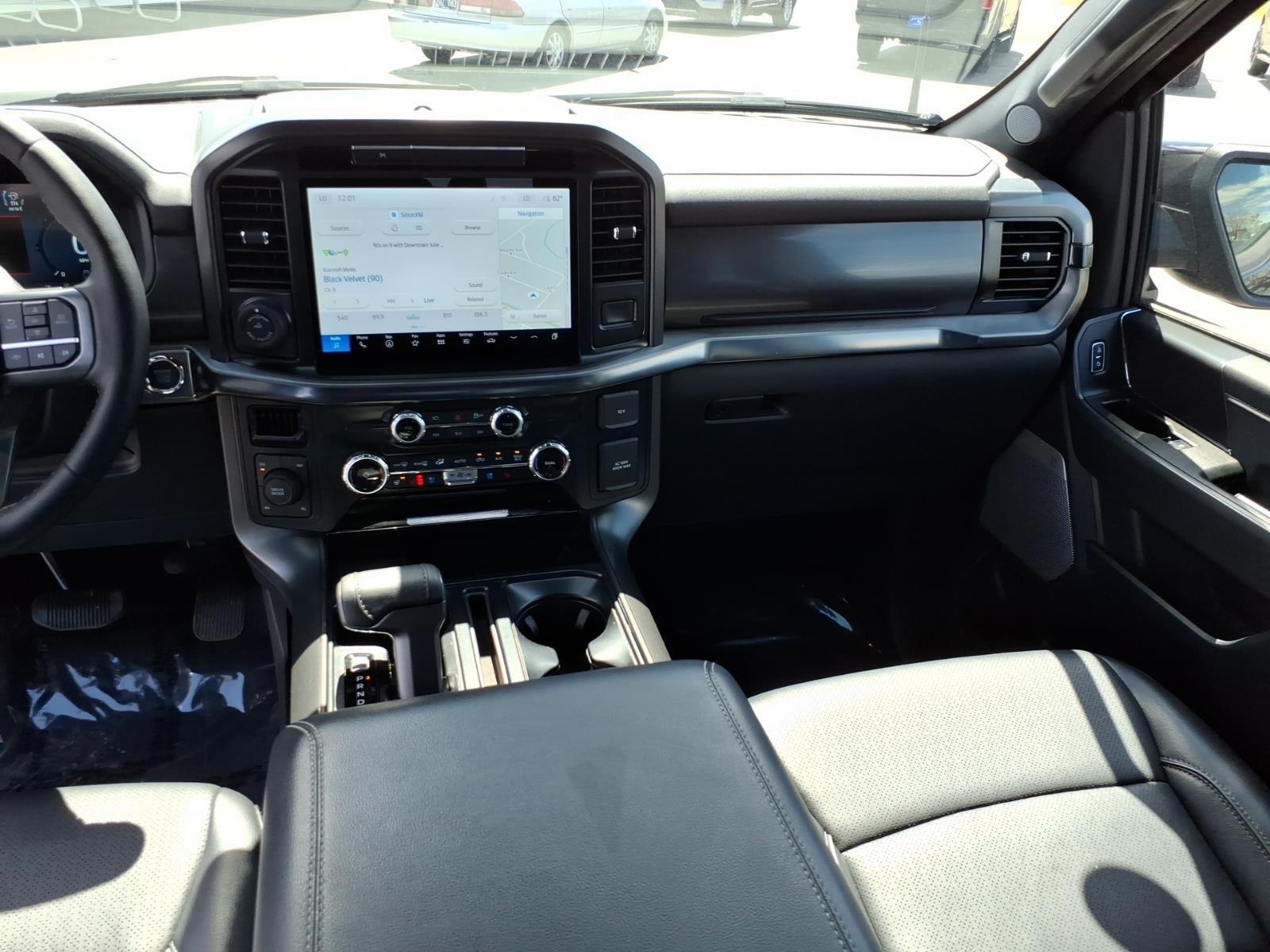 2025 Ford F-150 LARIAT:6464