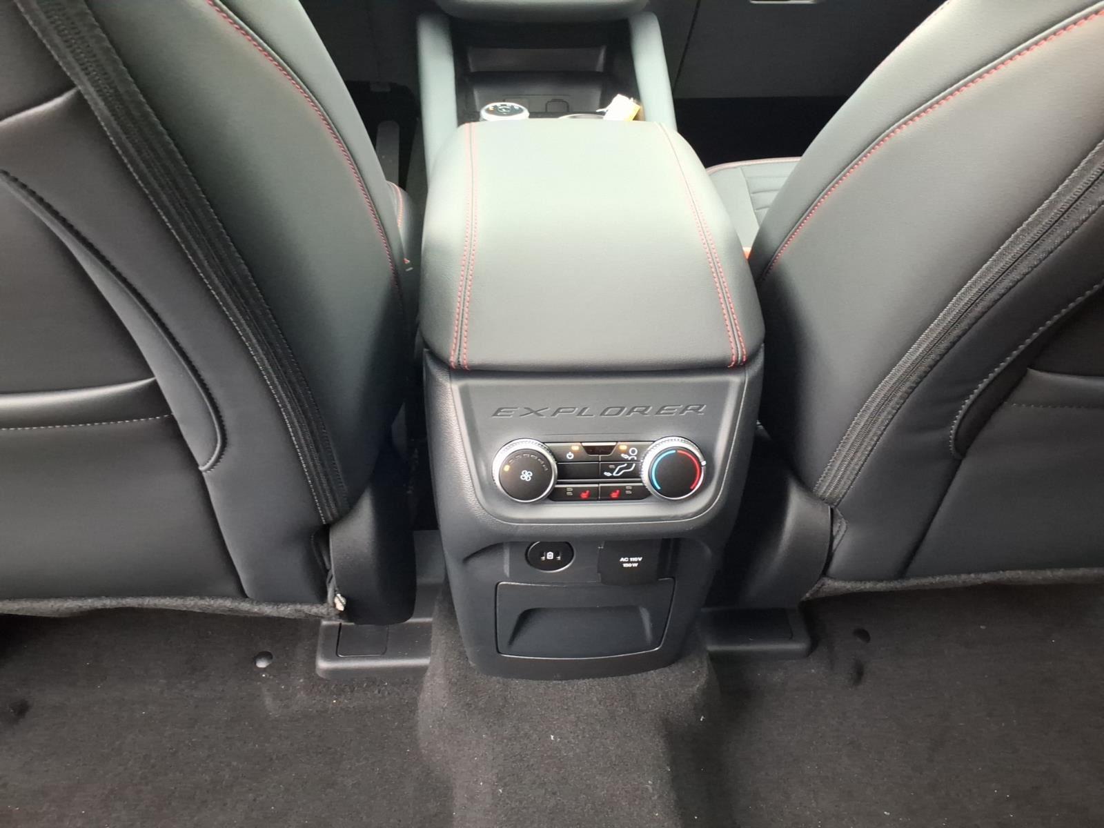2026 Ford Explorer ST-Line:94482W