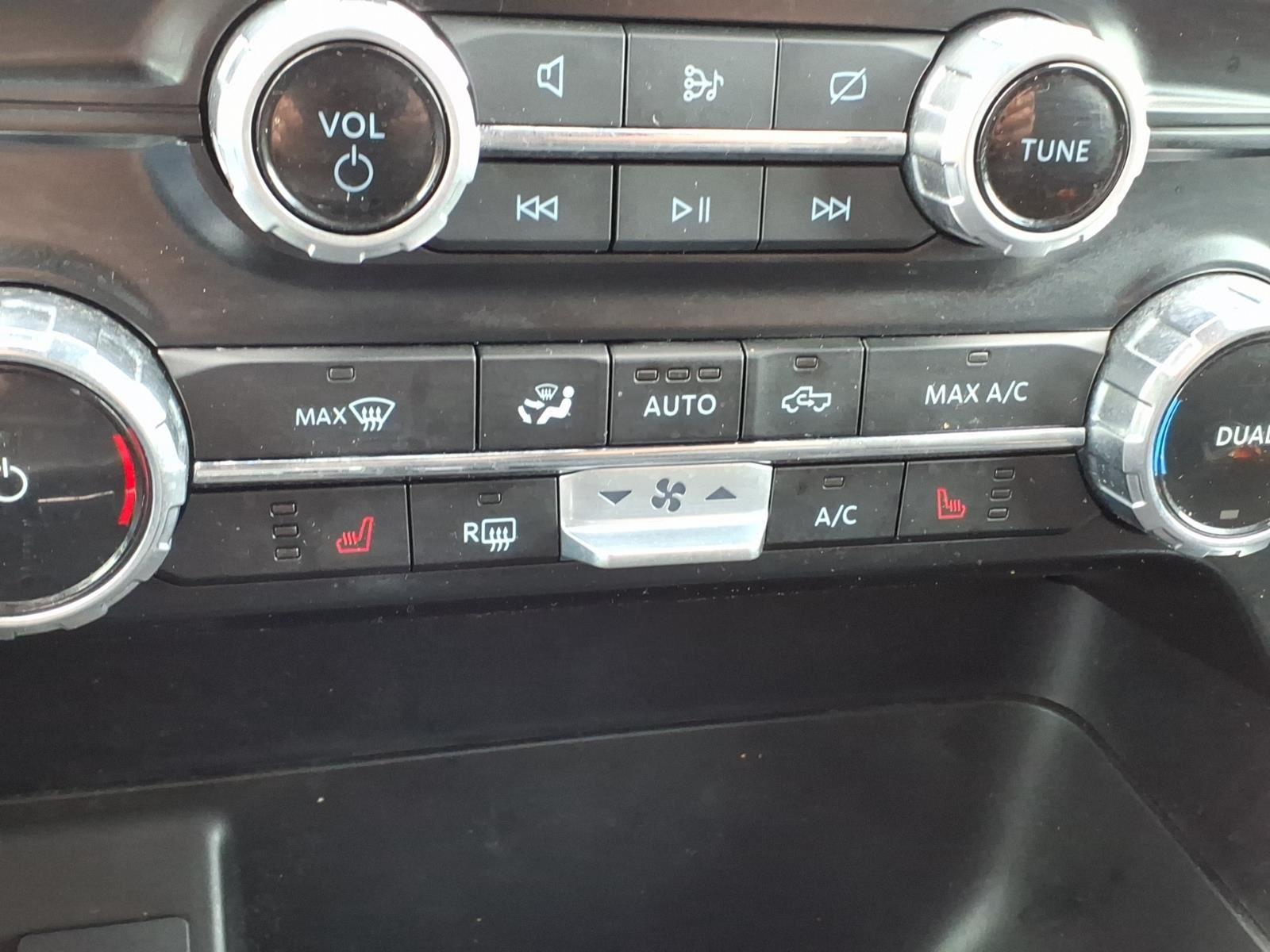 2023 Ford F-150 XLT:6455