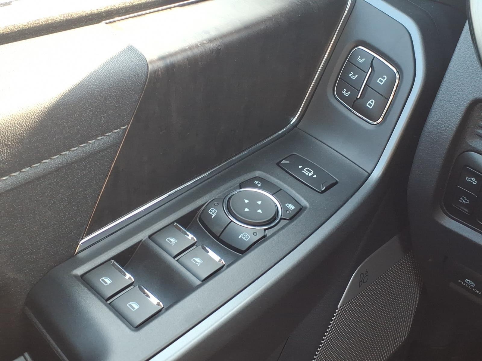 2026 Ford Super Duty F-250 SRW LARIAT:94525