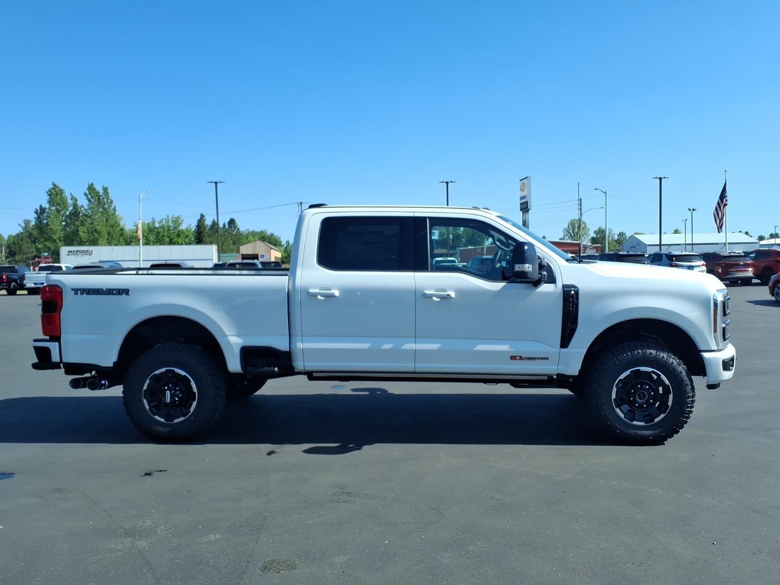 2026 Ford Super Duty F-350 Platinum:94524