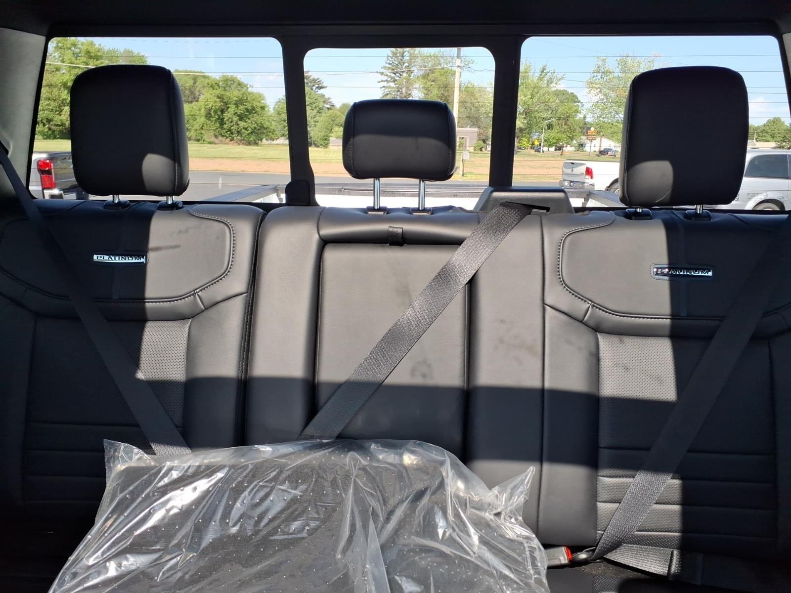 2026 Ford Super Duty F-350 Platinum:94524